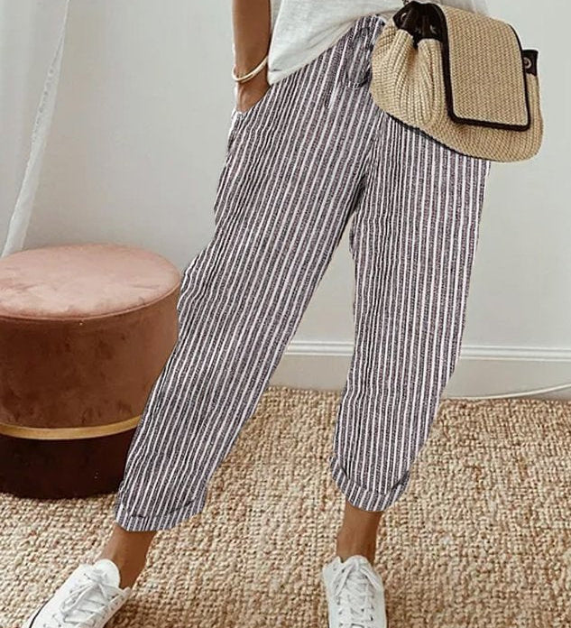 Chic and Cozy Flowing Trousers