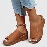 Amiralie - Stylish and Lightweight Sandals