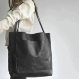 Kimberly™ | Timeless Leather Handbag
