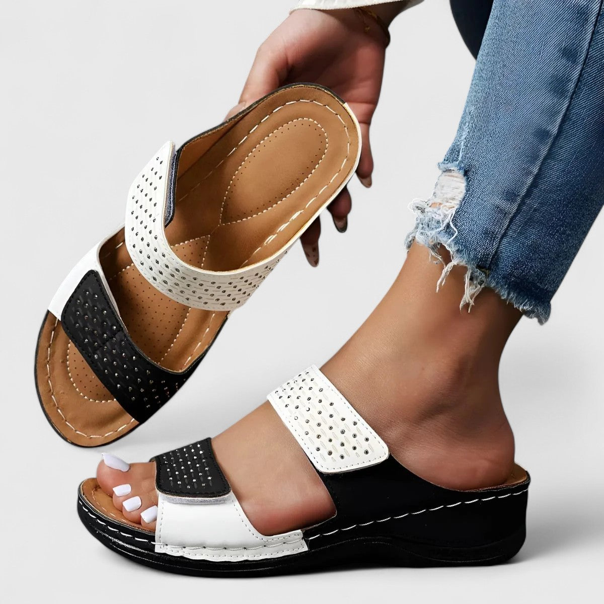 Ariella - Cozy Sandals for Ultimate Comfort