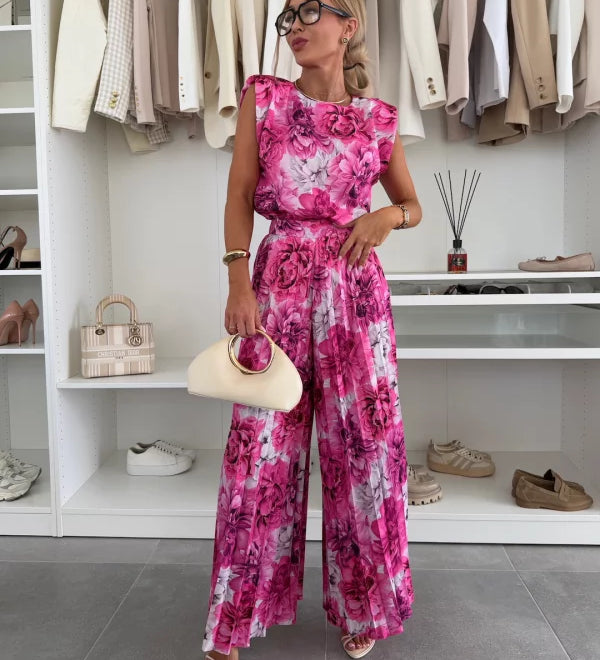 Marian - Chic Pleated Ensemble