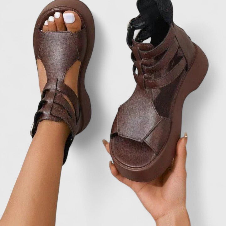 Ivana - Comfort-Focused Orthopedic Sandals